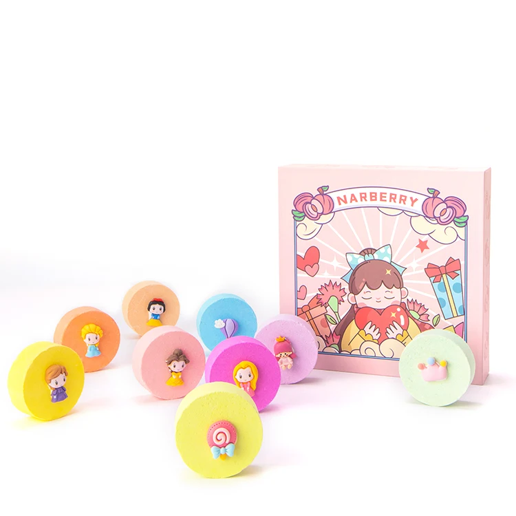 High Quality Organic Bath Salt Round Cake Bath Bombs With Toy Inside Cute Bath Bombs