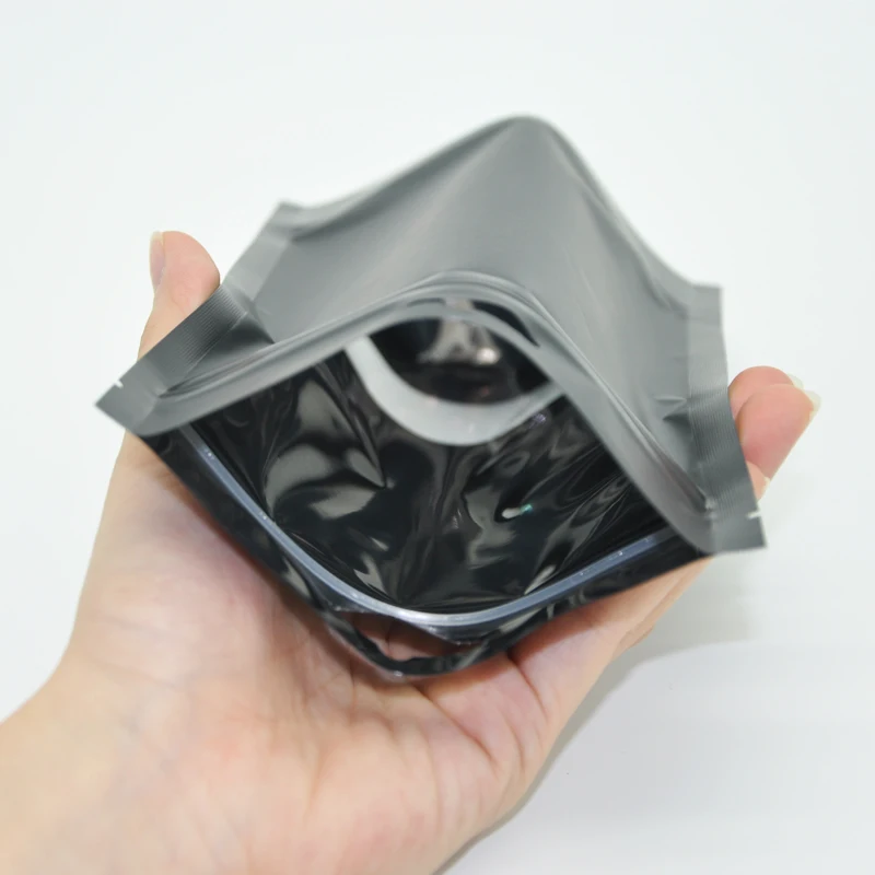 Environmentally friendly and reusable damp-proof zip lock holographic bag custom logo printing luxury self seal packaging bag