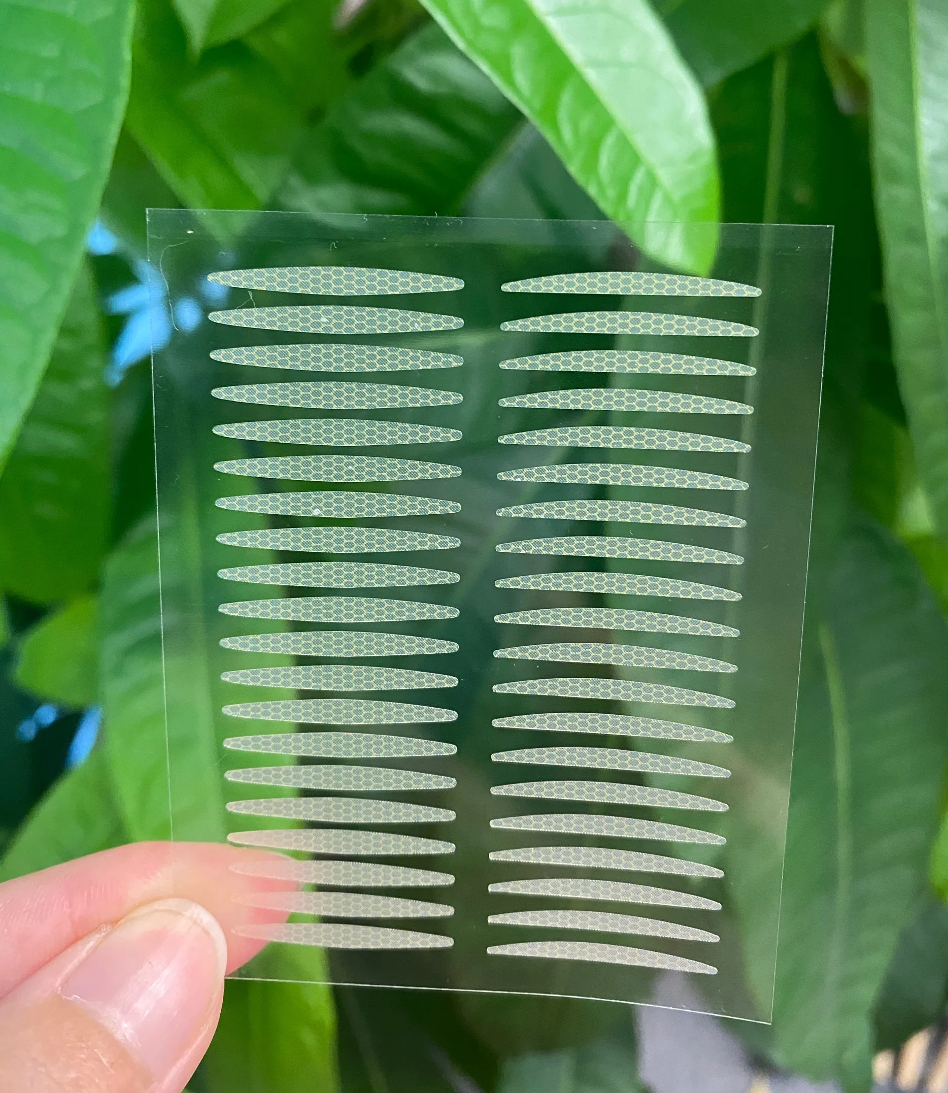 Tiktok Popular Makeup Tools Water-proof Invisible Eyelid Sticker Eyelid Lifting Adhesive Tape