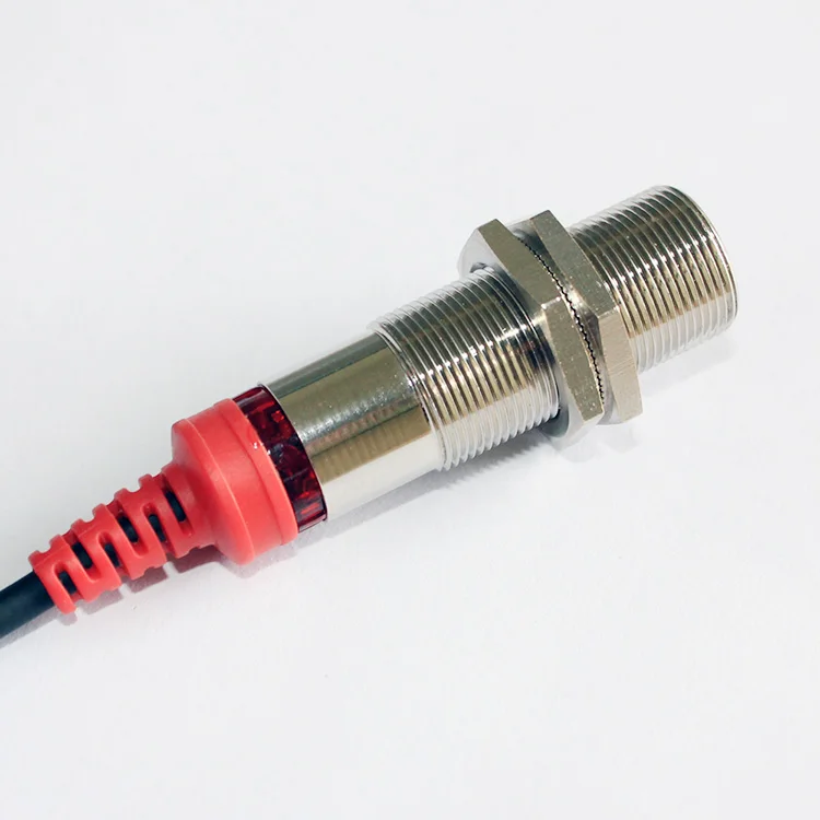 Metal housing 200cm  NPN NO NC 4 wires retro reflective M18 Photoelective Sensors