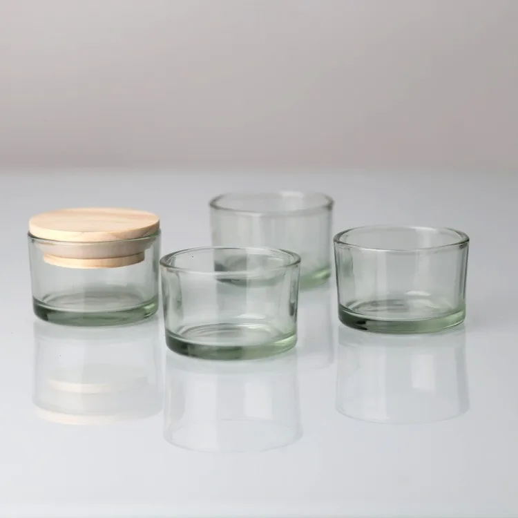 Small Size Clear Wide Round Glass Candle Jars Diameter 52mm Height 33mm Glass Holder Vessel with Wooden Lid