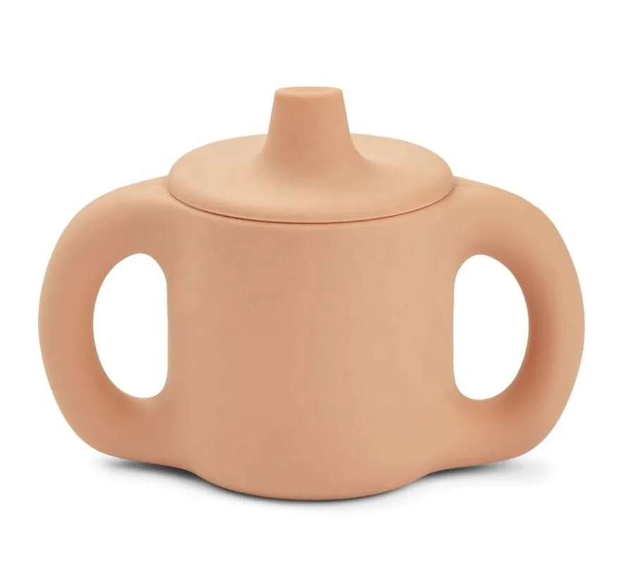 Newest 2023 Custom sippy cup for babies, 100% Food Grade Silicone Sippy Cup With Handles