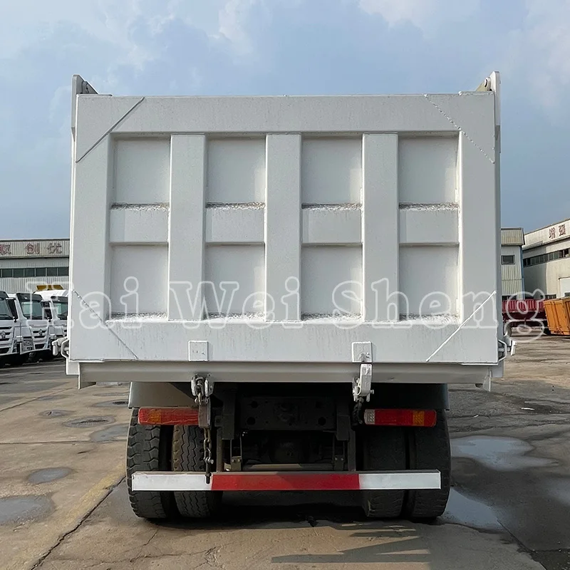 Высокопроизводительный самосвал SINOTRUCK HAOHAN 8x4 400 л.с. Euro 2/3 Cummins engnie для продажи