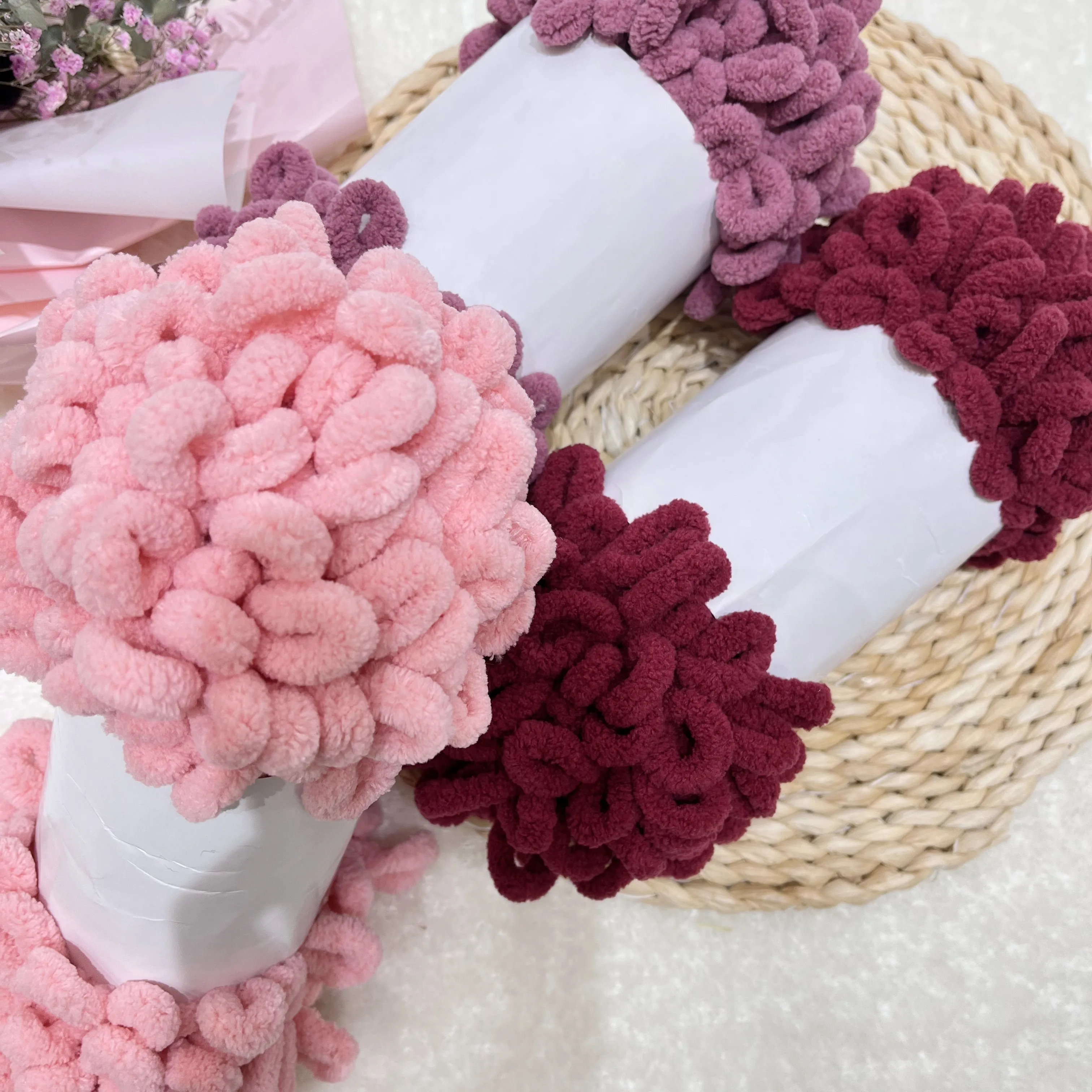 Wholesale Fine Blanket Yarn Finger Loop Chenille Yarn No hook No needle, Bulky yarn, Hand Knitting Yarn
