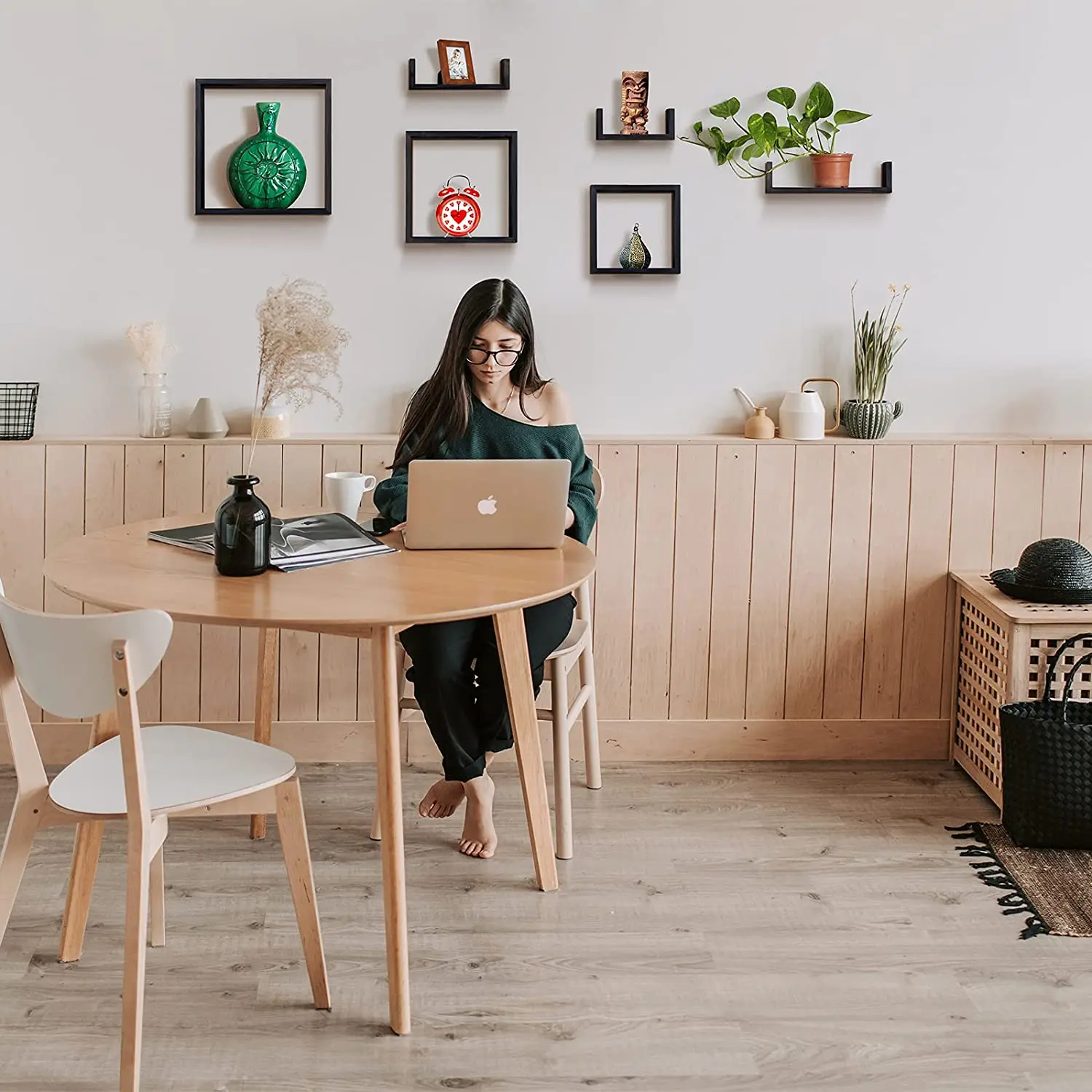 Hot sale wooden home decor modern mount shelf floating wall shelf