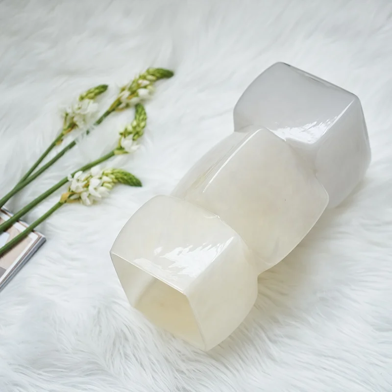 Bixuan Handblown Glass Vase Geometrical Cube Sugars Cream Colorful Home Decor Table Centerpieces Glass Flower Arrangement Vases