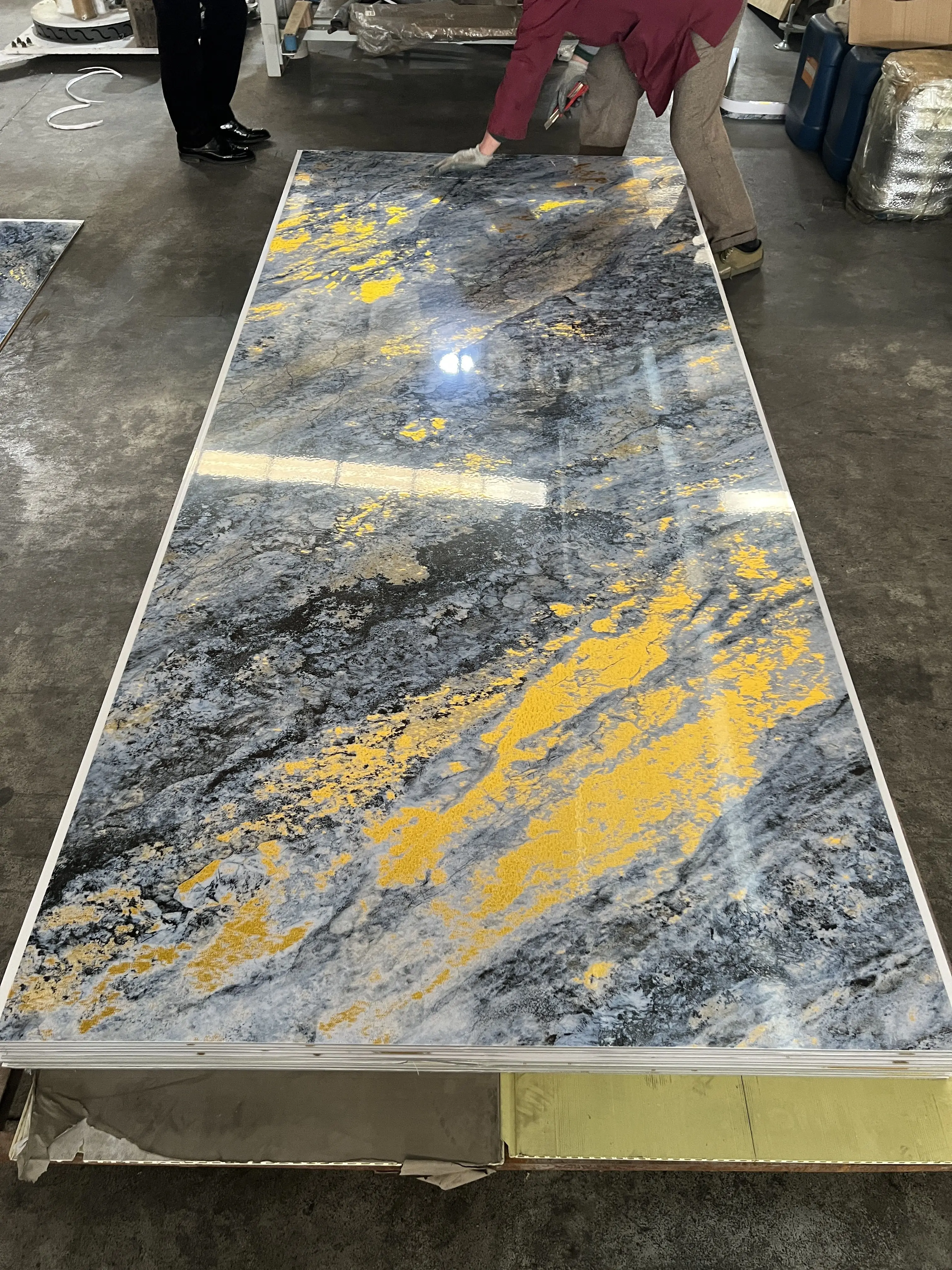 bamboo charcoal wood veneer with gold imprint wood veneer bamboo charcoal fiber board wall panel carbon slate sheet