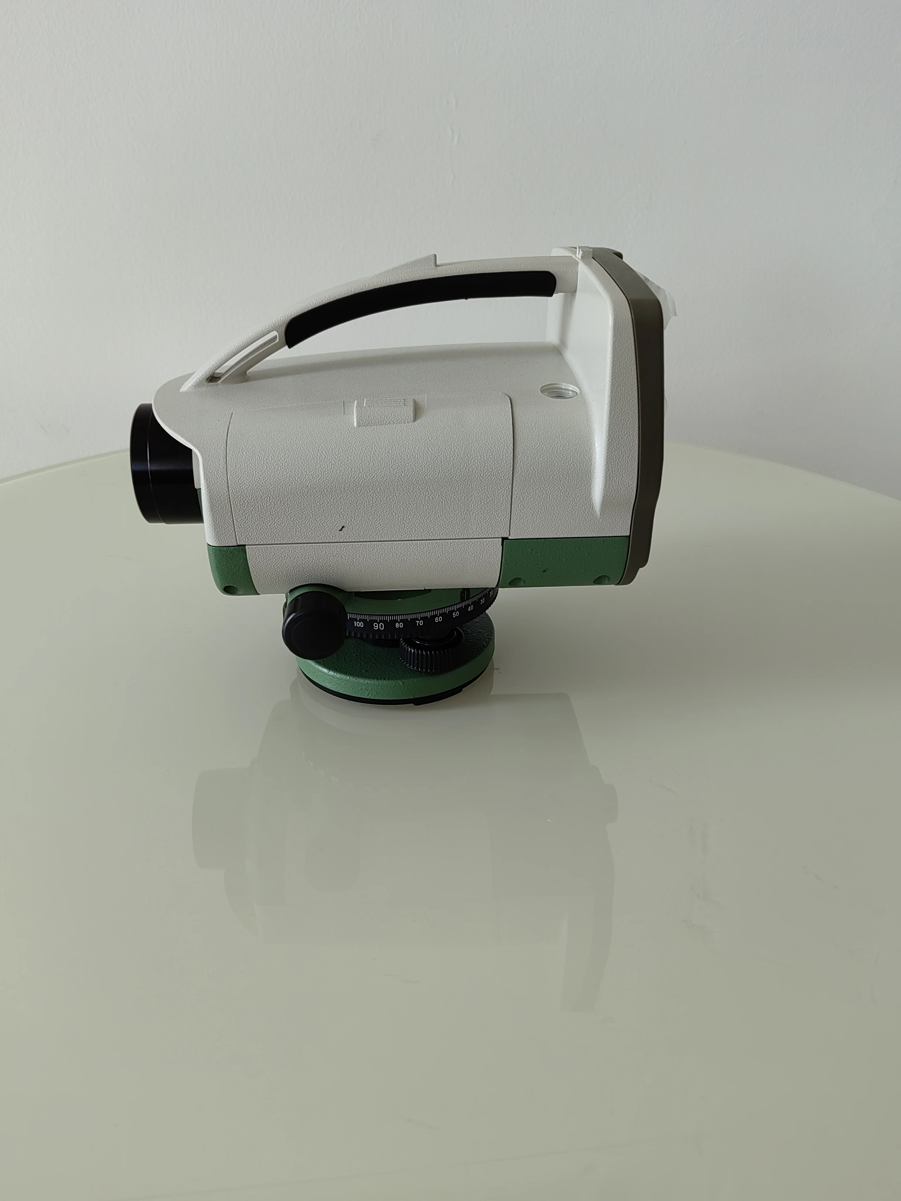 High accuracy FOIF digital level with 3000points auto level EL302A  with fiber glass