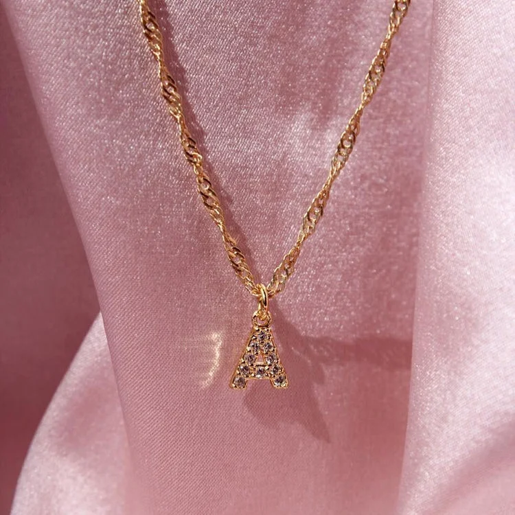 Trendy Customized Iced Out CZ Stone 26 Initial Alphabet Necklace Personalized 18K Gold Plated A-Z Letter Initial Necklace