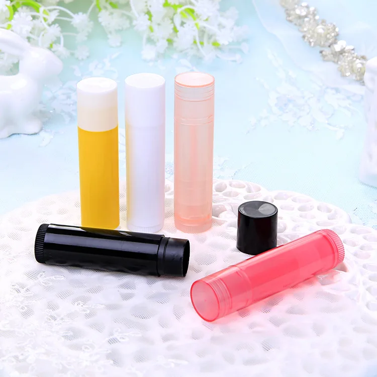 Factory Wholesale 5g Lip Balm Container Colorful Plastic Lipstick Tube Cosmetic Packaging PP Screw Cylinder Lotion Labeling