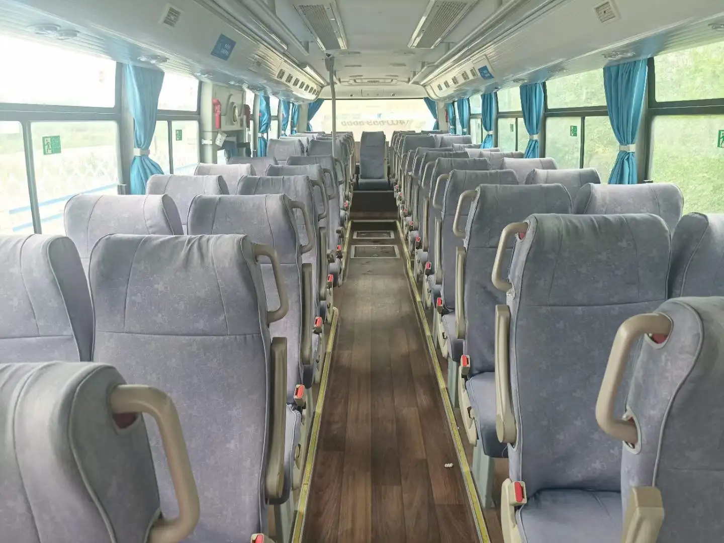 Used Affordable Luxury Bus and Coaches for Sale