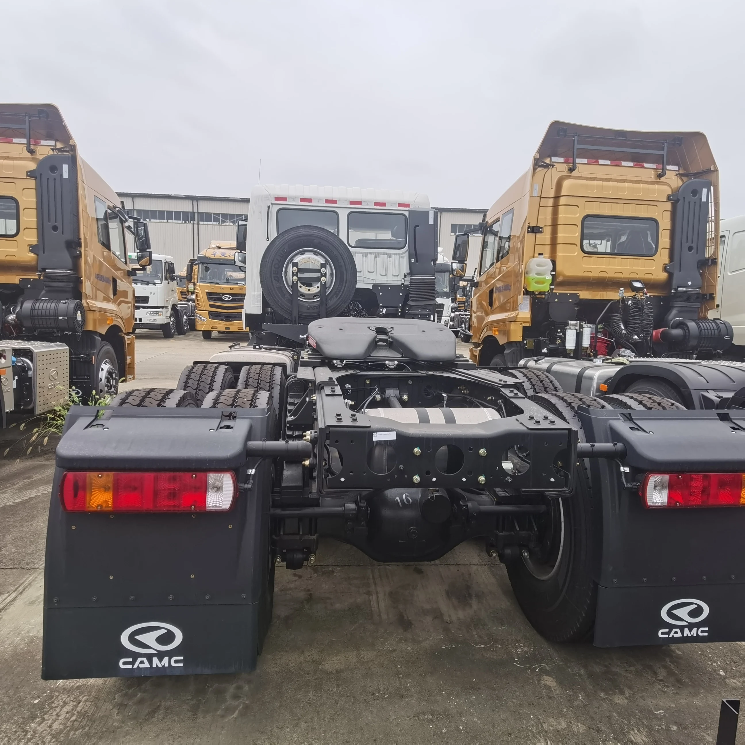 CAMC brand new heavy duty 6x4 420HP  Prime mover/tractor truck for sale