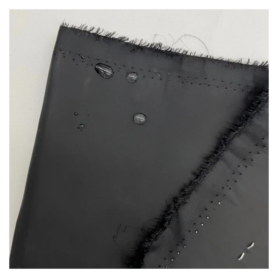 Индивидуальный цвет текстиль 30D сатин ярко-черный Гладкий Водонепроницаемый 100 Поли Имитация памяти ткани