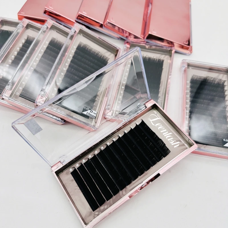 Free sample 16 lines handmade cashmere lash 0.07 0.05 volume eyelash extension with custom lash packaging