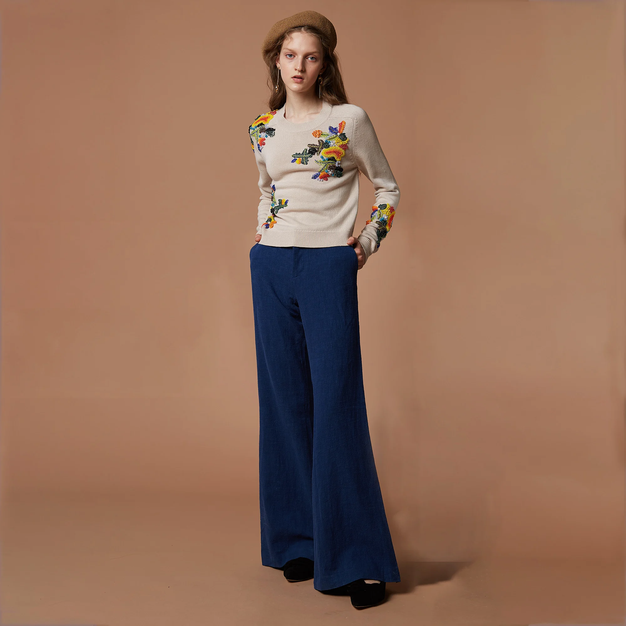 Женский свитер ручной работы с вышивкой бисером 20ALW091 пуловер с длинным рукавом вязаный свитер вязаная одежда