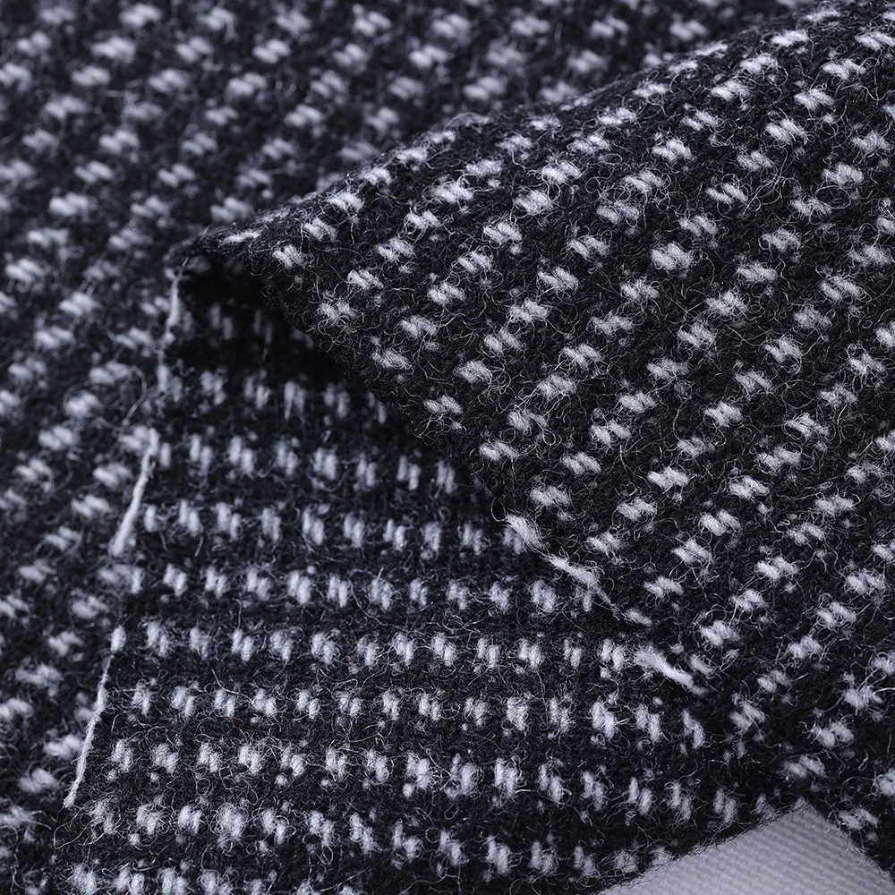 Diversified design woven worsted sheep wool fabric thick suit 100 wool fabric for fancy suiting