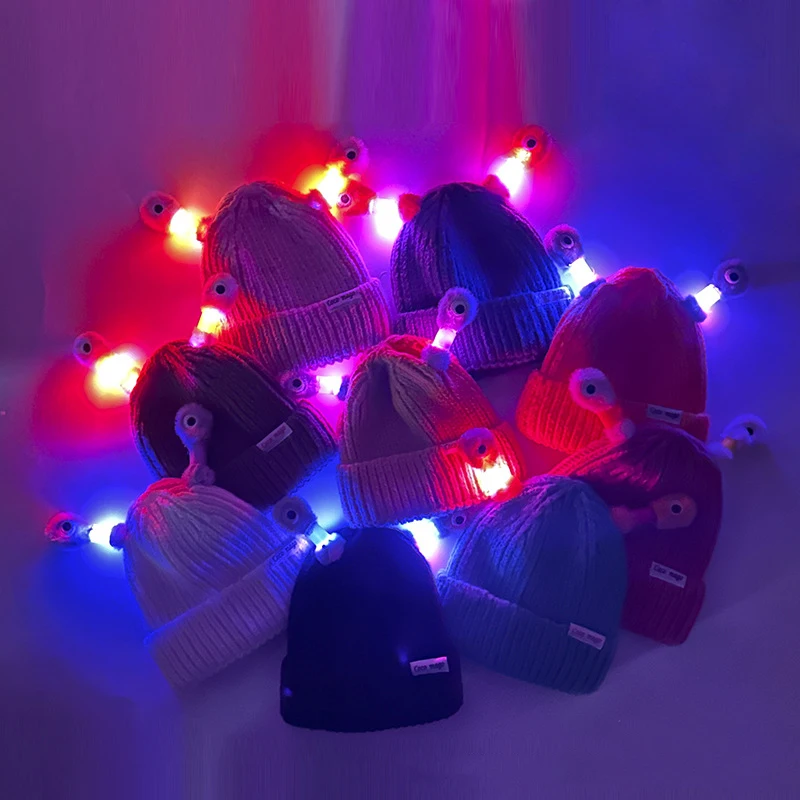 Winter cartoon monster knitted hat with light-emitting tentacle winter men women cute quirky skull cap colorful beanies hat