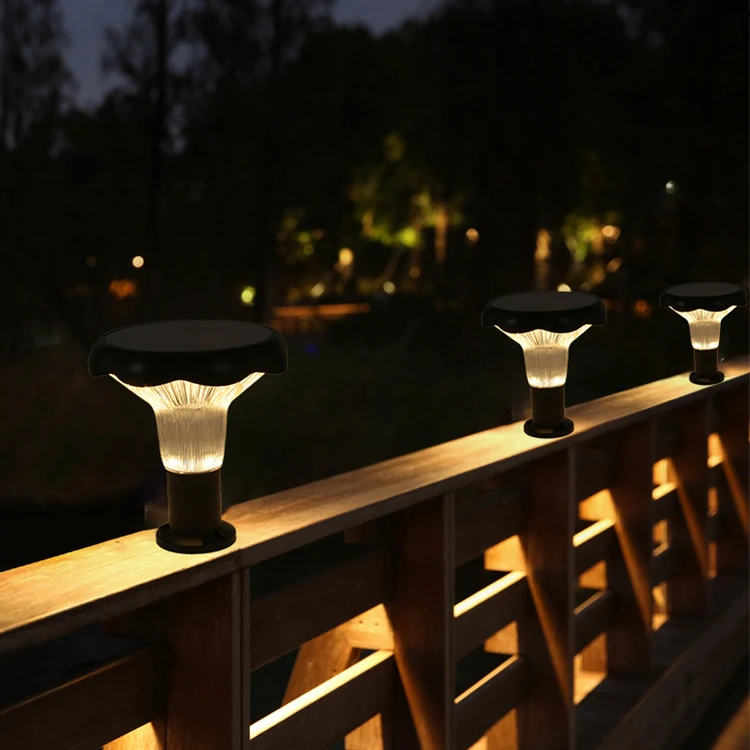 Popular Style Stable Die Cast Aluminum Hotel Outdoor Waterproof Gate Led Solar Pillar Light