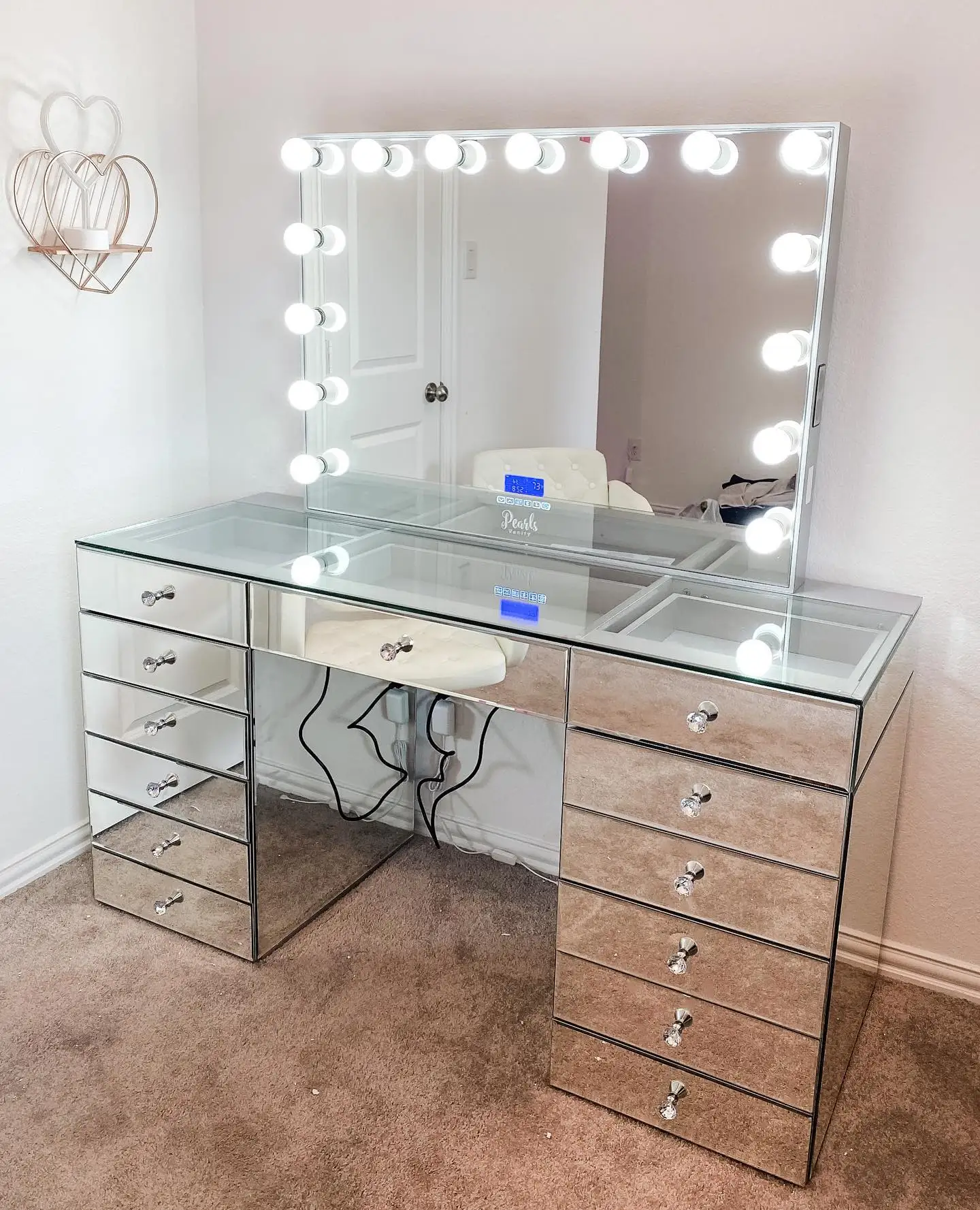 HIgh  Quality Crushed Diamond bedroom funiture  Mirrored  Vanity Table Vanity Mirror With LED lights