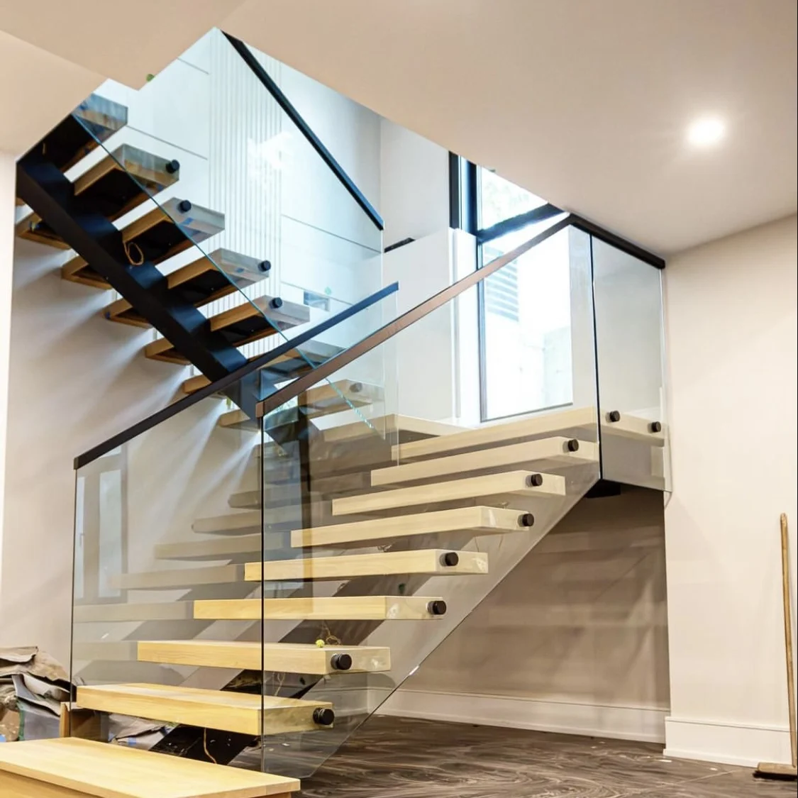 Rising OEM Factory Custom Design Stainless Steel Straight Stairs Spiral Interior Staircase With Wood Tread and Glass Railing