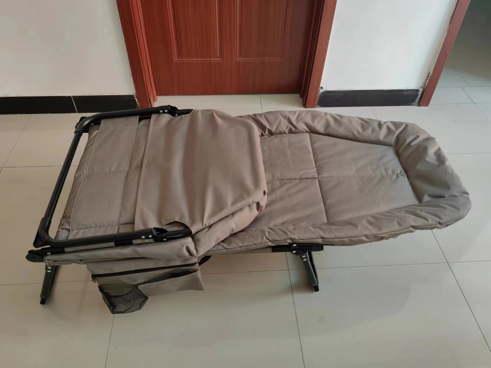 Best selling Outdoor camping adjustable folding cotton chaise lounge foldable chair bed