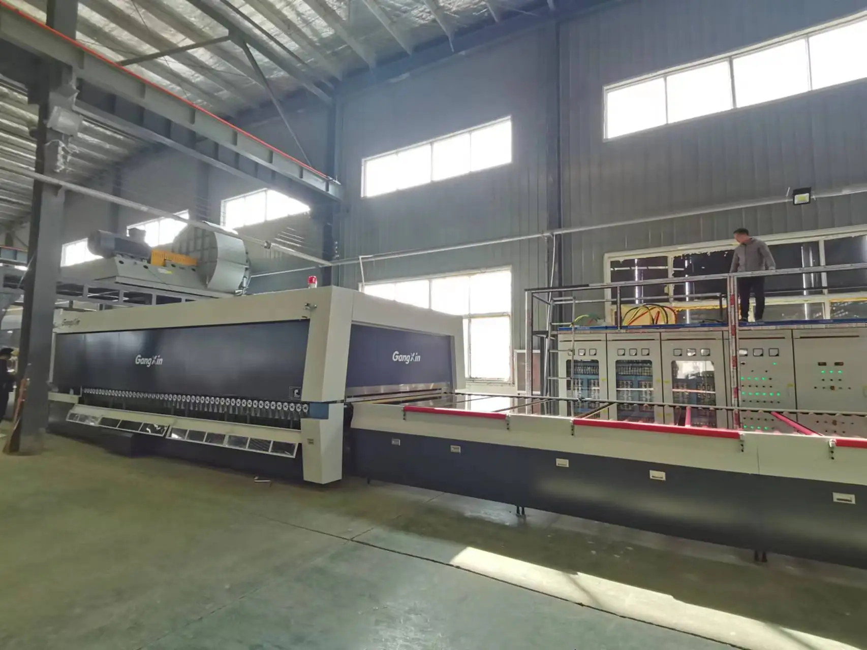 Manufacturer price GX-P2842-Y25 glass processing tempering furnace machine