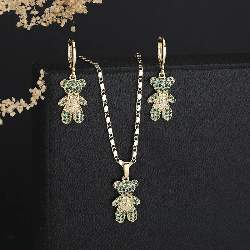 Hengdian Brass 18K Gold Plated Bear Zircon Jewelry Set for Wedding and Party Includes Earrings and Necklaces