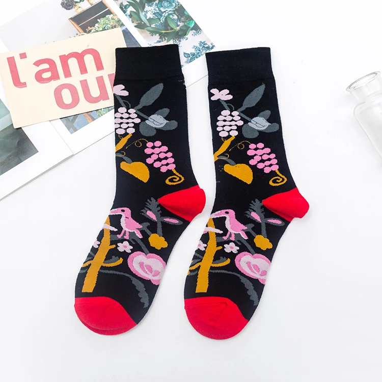Customized European and American street new color socks