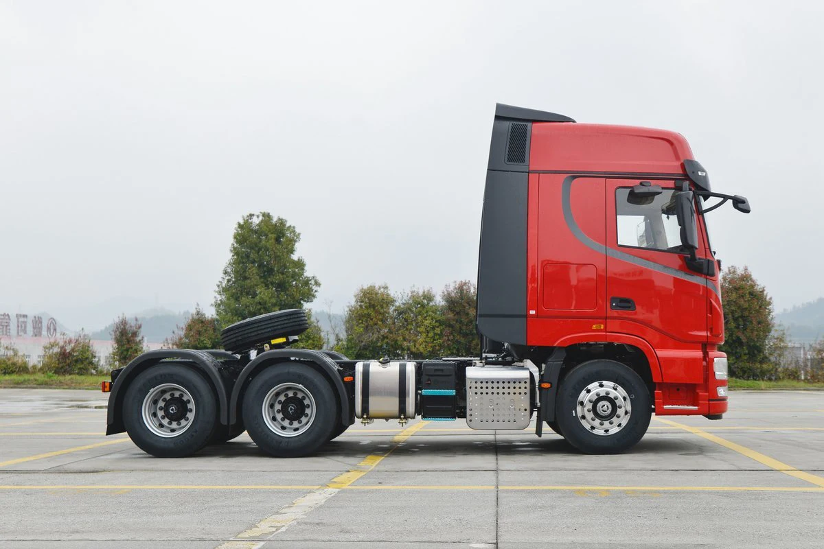 Классический грузовой локомотив 6x4 Тяжелый грузовик 520 л.с. тяговый с автоматической трансмиссией