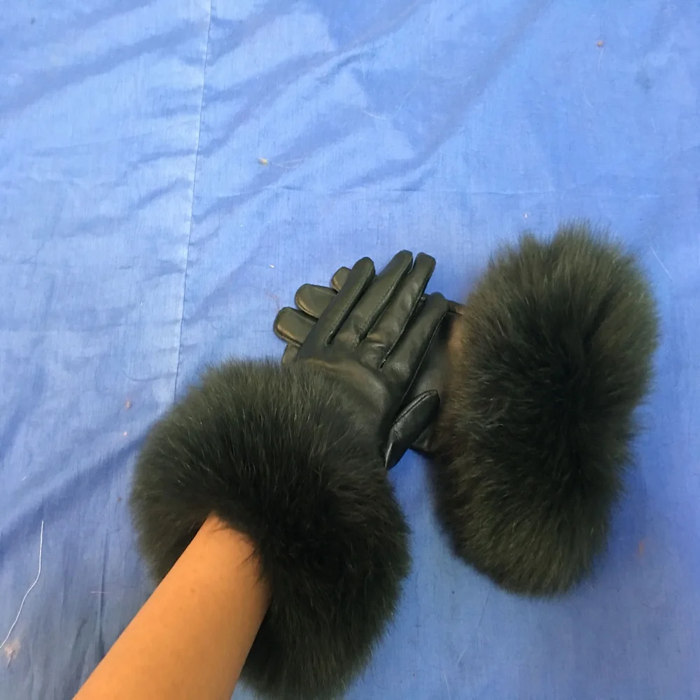 Hot Sale Fashion Ladies Genuine Leather Gloves  Winter Thick Ladies Fur Gloves