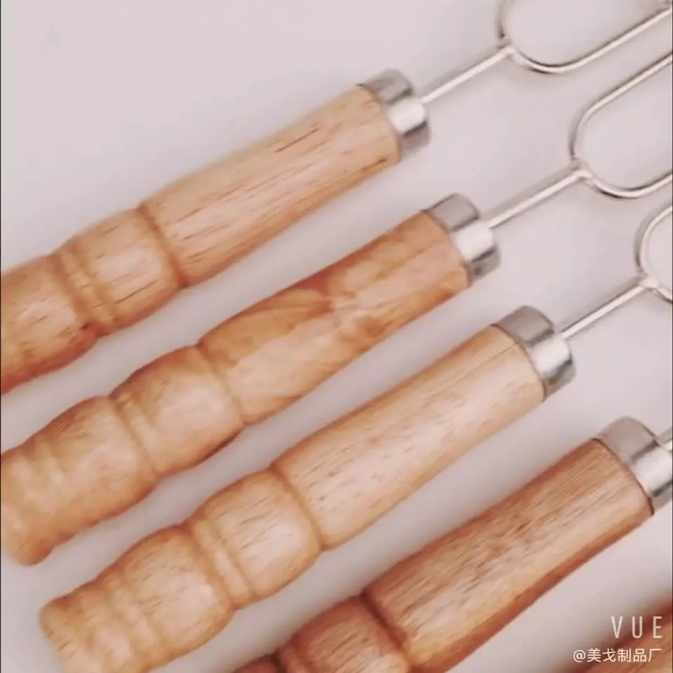 China Factory High Quality BBQ Accessories Big Wood Handle Metal Stainless Steel Skewer for Grilling Barbecue
