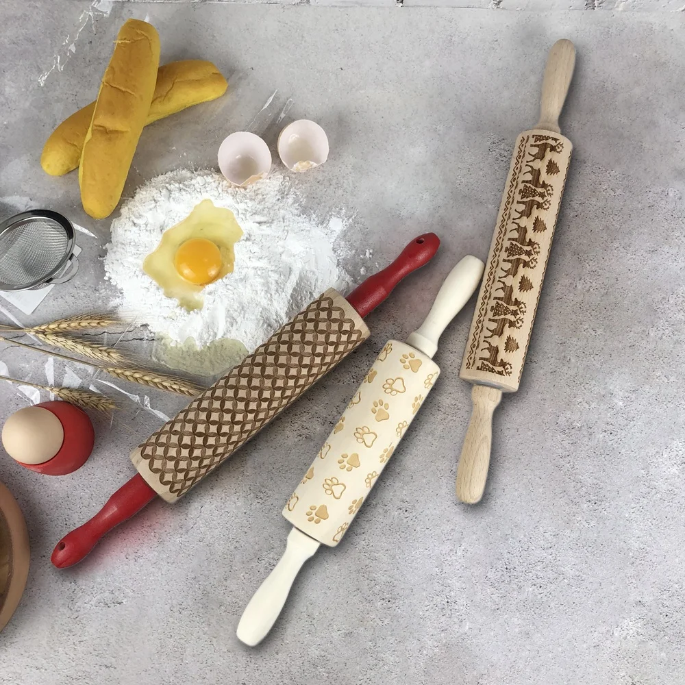 Exquisite design carve patterns or embossing on woodwork Kitchen accessory rolling pin of wood for dessert