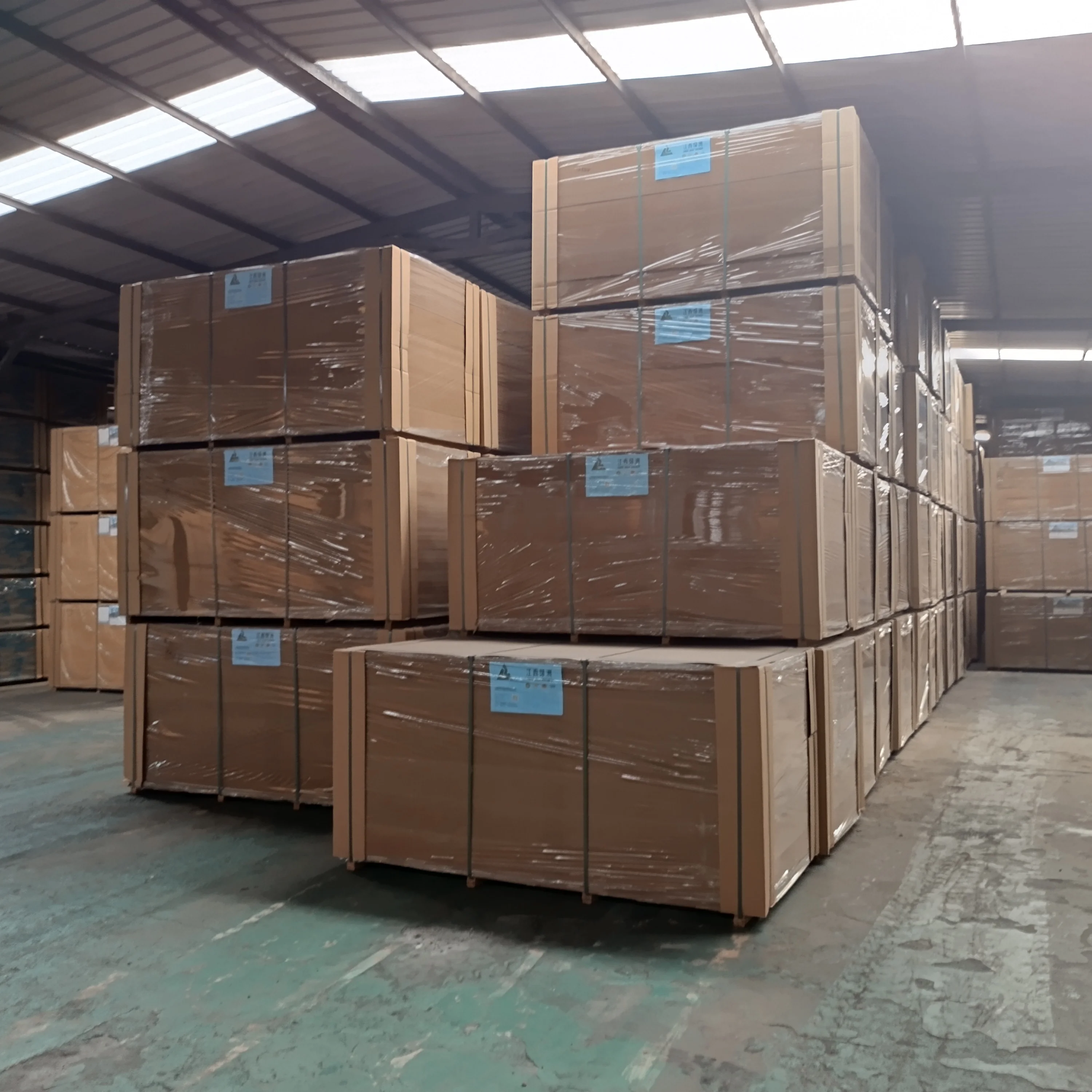 best fiberboard medium to high density Dedicated to engraving mixed wood mdf by peeling  4*8 or 4*9 high-quality