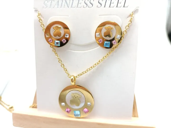 High-end custom luxury necklace with metal stainless steel earrings diamond bear round necklace