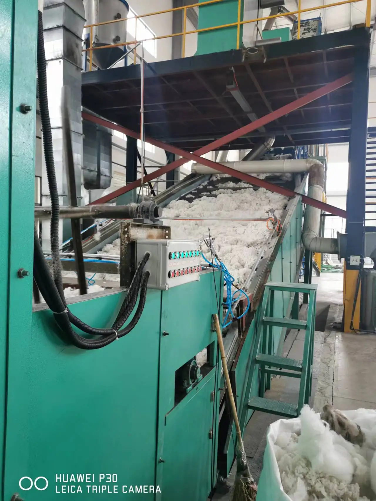 7D pet bottles recycle polyester staple fiber making good quality polyester staple fiber for  filling with no fluorescence