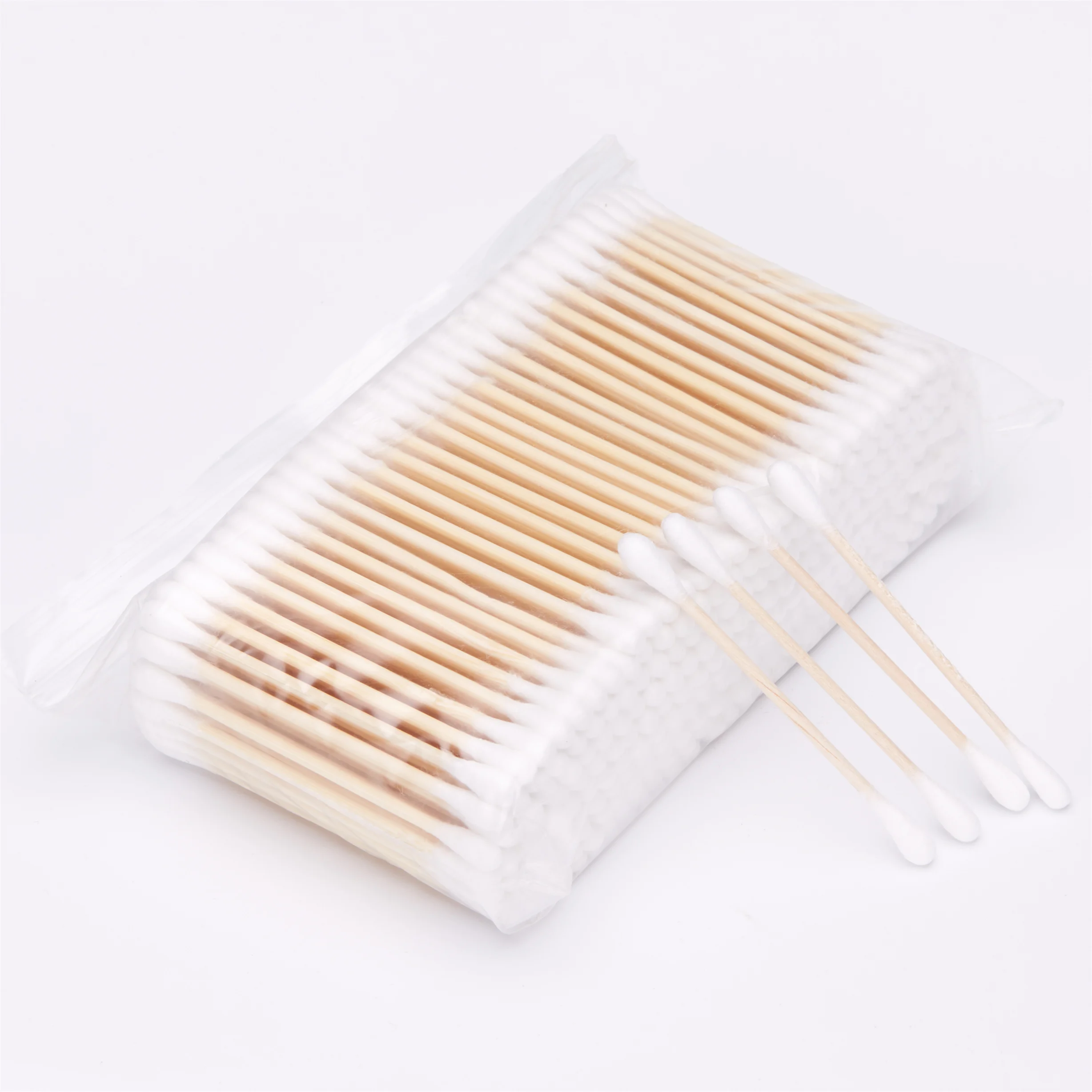 500 Pcs Disposable Eco-Friendly Wooden Sticks Double Head Cotton Buds Swab Medical cotton swabs