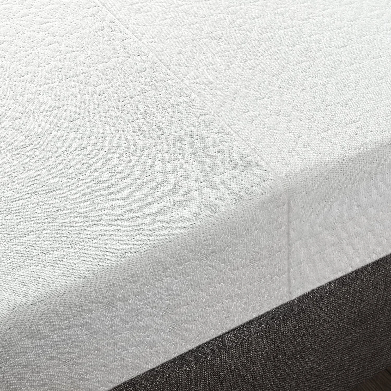 Cooling Bamboo Trifold Comfortable Soft Foldable Bed Tatami Portable Tri-Folding memory foam mattress topper