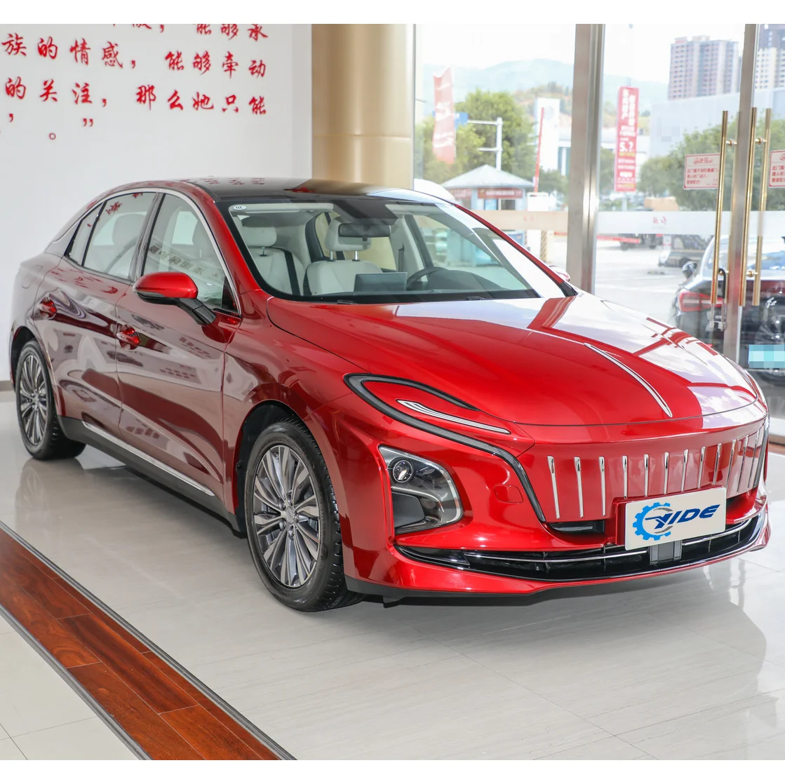 Pure electric car of  China Hongqi E-QM5 2023 PLUS