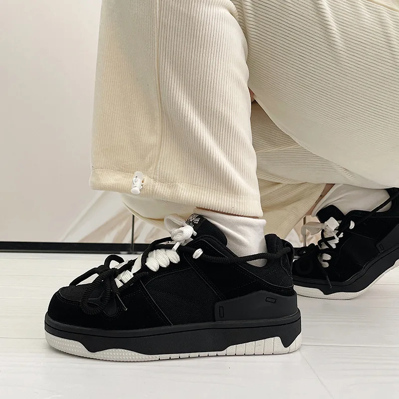 Wholesale hot black fashion brand casual student thick soled male explosive casual sports shoes sneakers for kids casual shoes