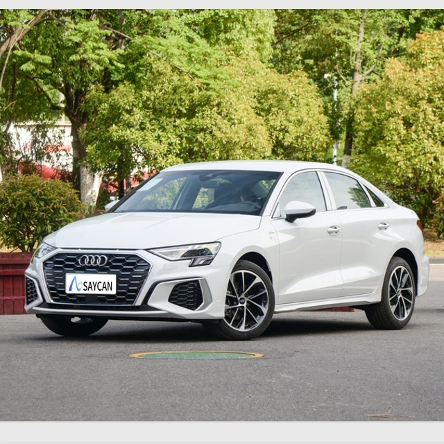 Audi A3 2017 предприятие издание Подержанный автомобиль 89600 километров белый