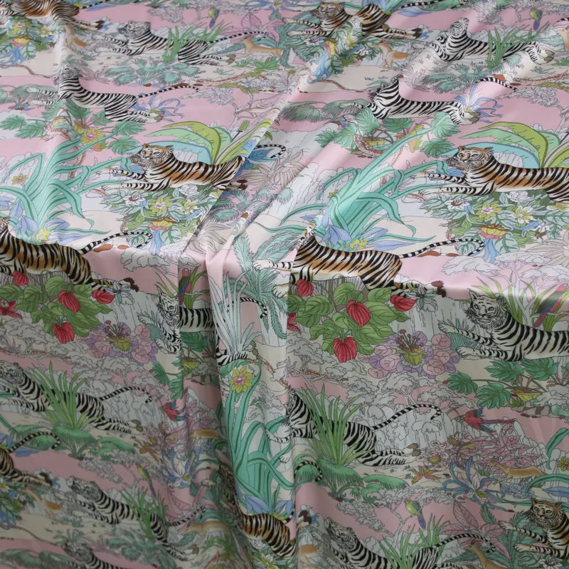 Tiger print Silky Charmeuse Printed Satin Fabric Evening Dress Patterns 100% polyester fabric