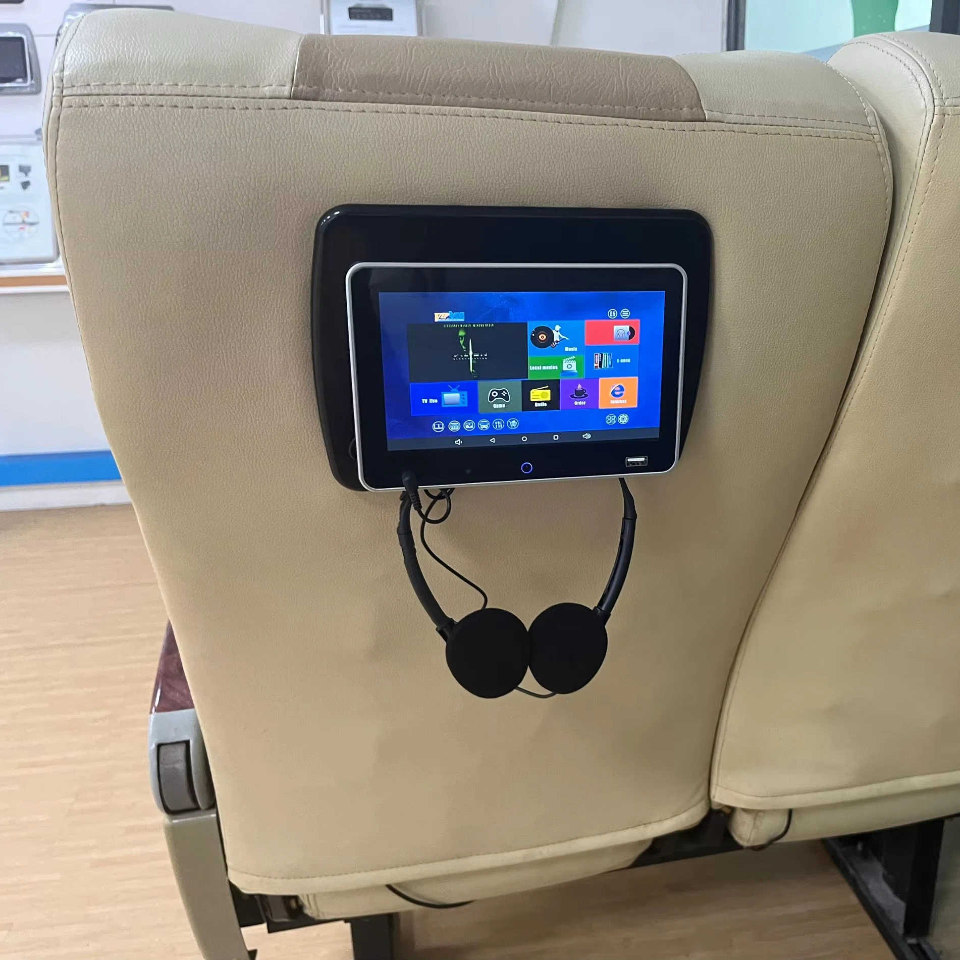 Buses& ships&high-speed rail& on-board entertainment system monitor&custom service factories