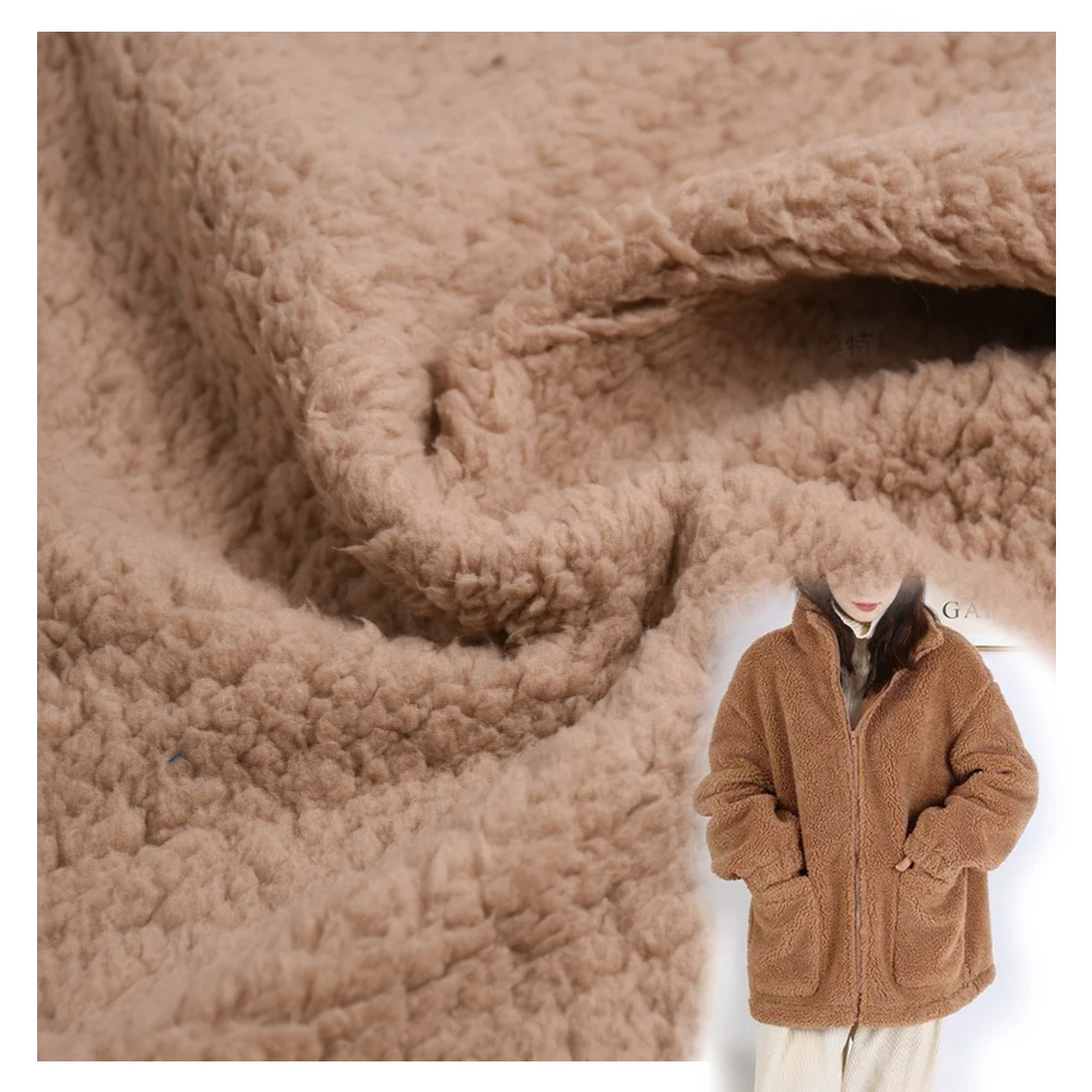 Wholesale 100% polyester soft Plush lamb fabric faux fur Fabric Home textile faux fur sherpa fleece fabric for garment