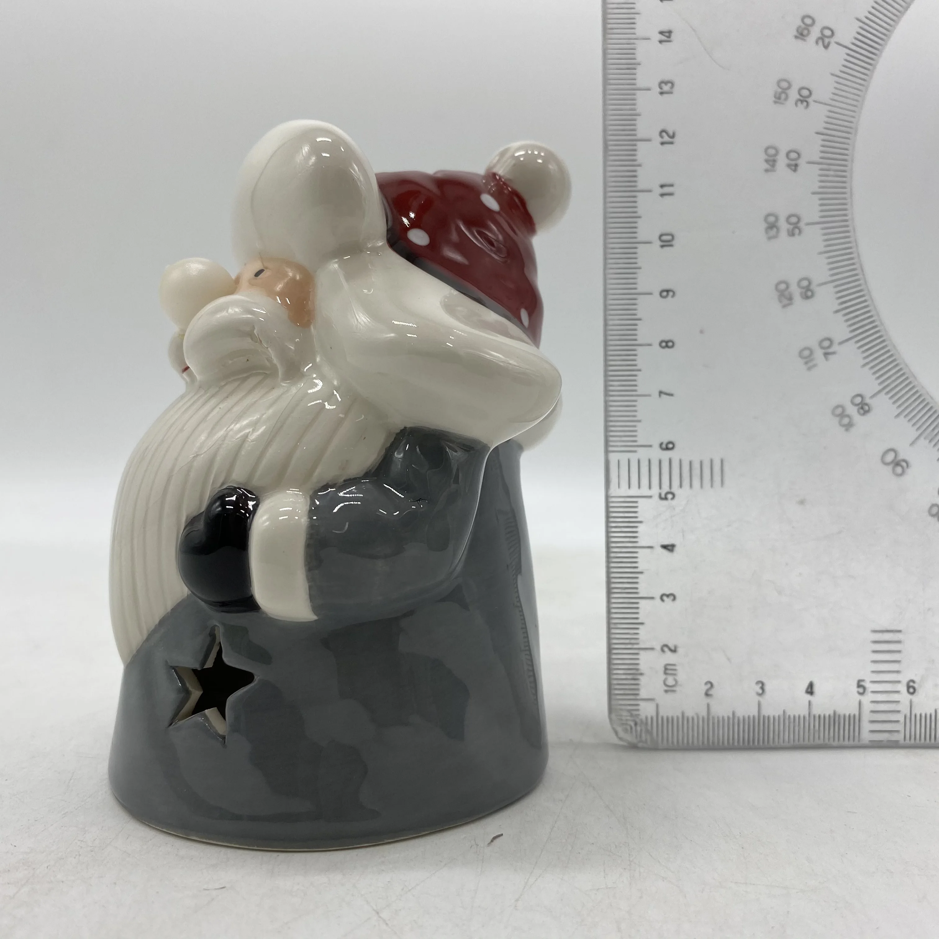 
2022 latest style xmas decoration Christmas festival ceramic ornament led light santa figure home decor 