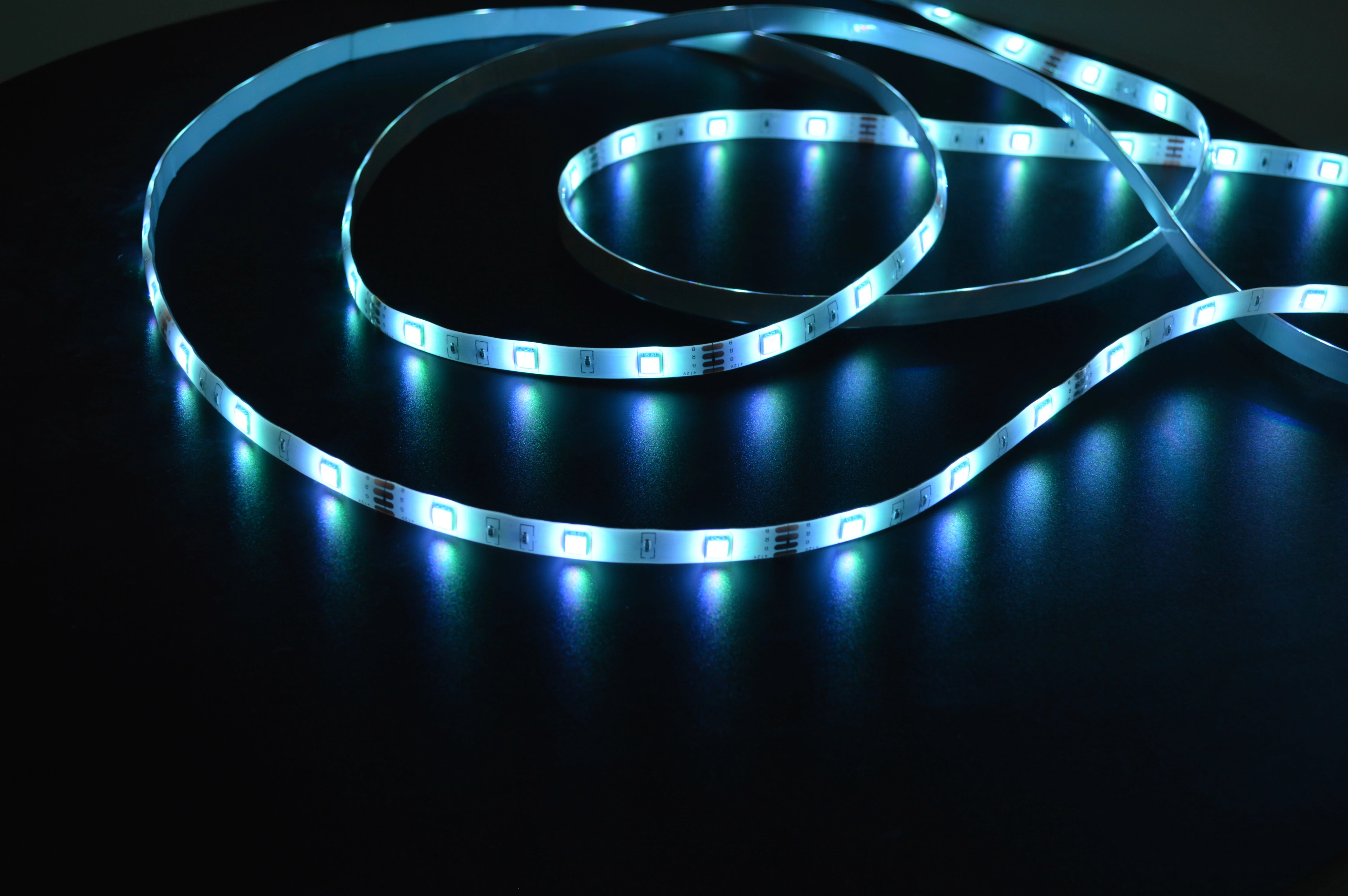 Room LED Strip Lights OEM Luces Remote Control Tira Luces RGB Led Copper Bluetooth APP Remote for Bar 5m DC 12V Led Ws2801 30000
