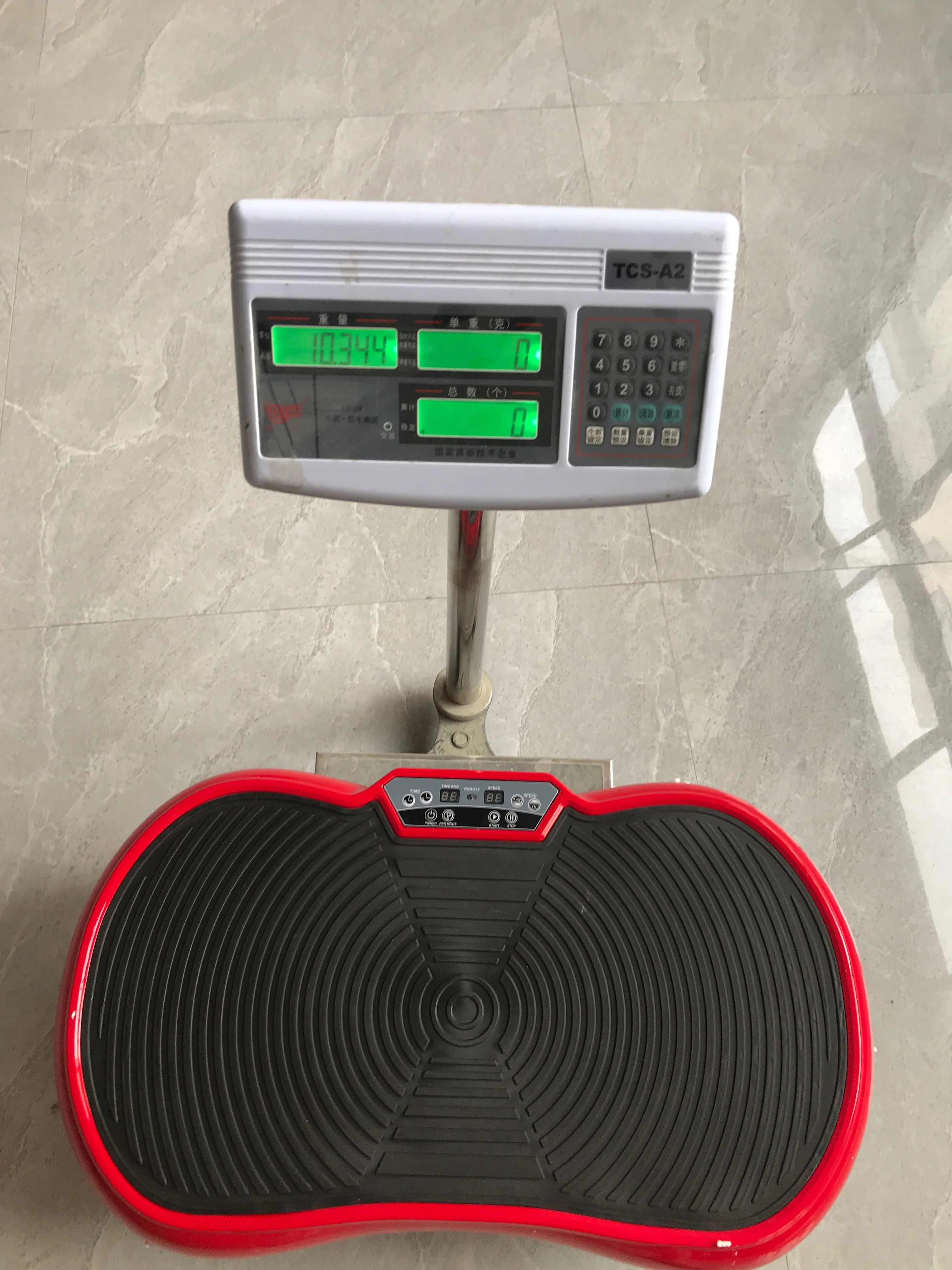 2021 Hot Sell Vibration Plate Lose Weight Fitness Vibration Platform Machine Smart Crazy Fit  Massage