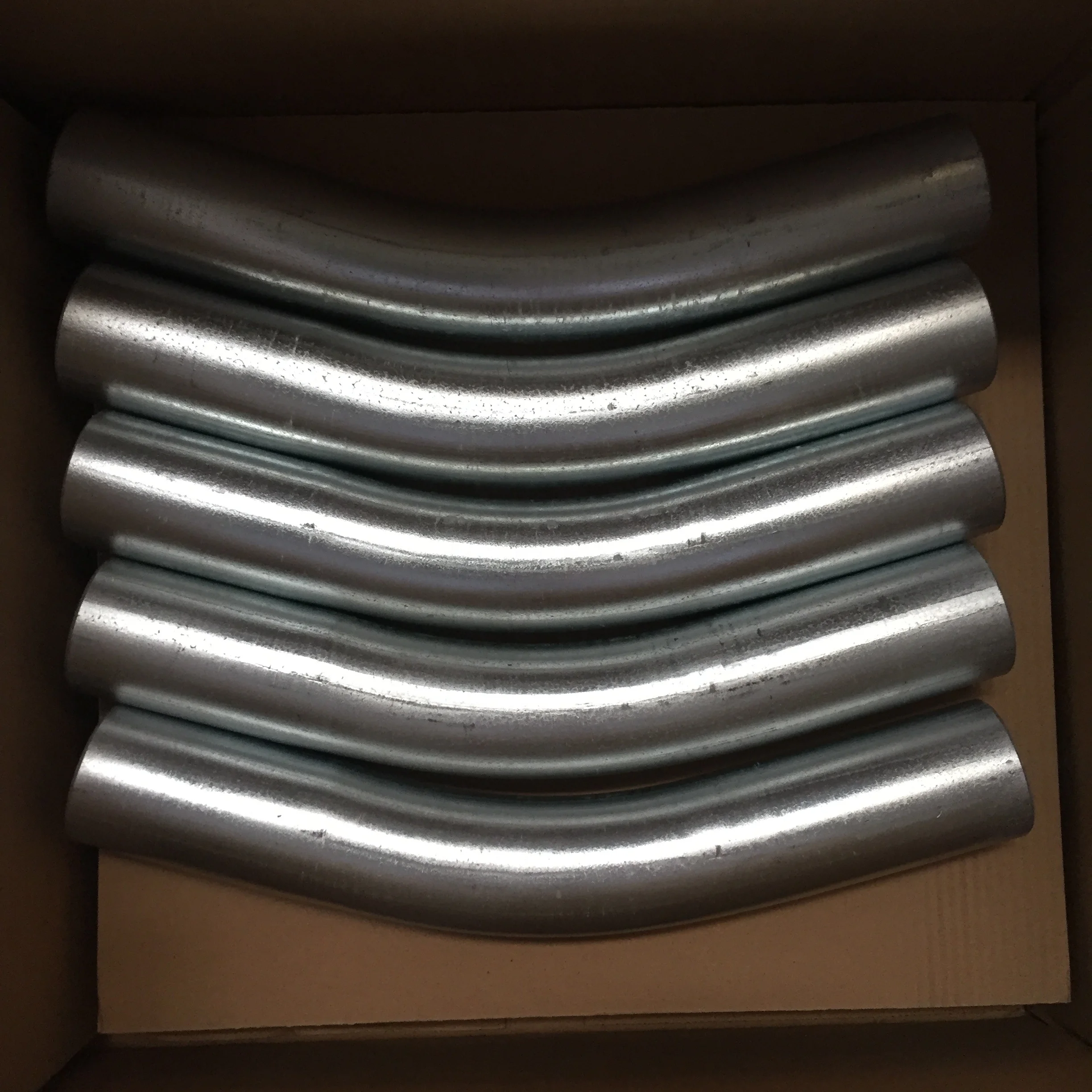 ANSI C80.3 UL797 standard 1 2 3 4 inch hot dip galvanized EMT conduit elbows