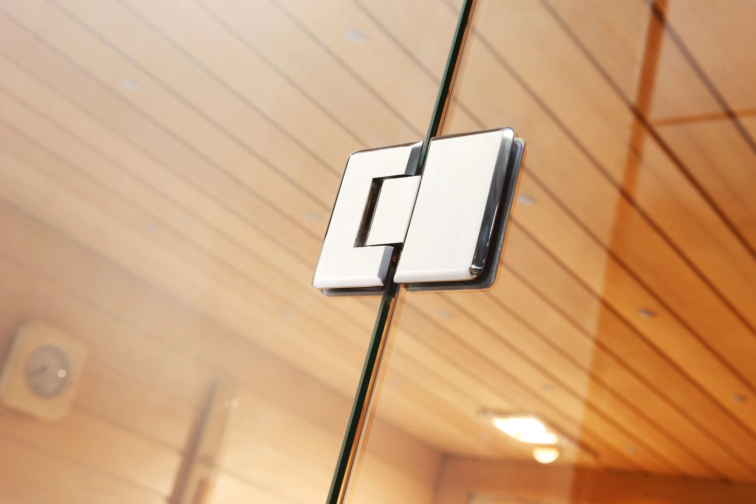 Hot Selling Traditional Deluxe Wood Thai Sauna Modular Far Infrared Dry Sauna Room Wood