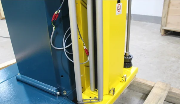 YF-2000 Heavy Duty Film Automatic Pallet Wrapping Machine Wooden Box Film Wrapper Plastic Film Stretch Wrapping Machine Factory