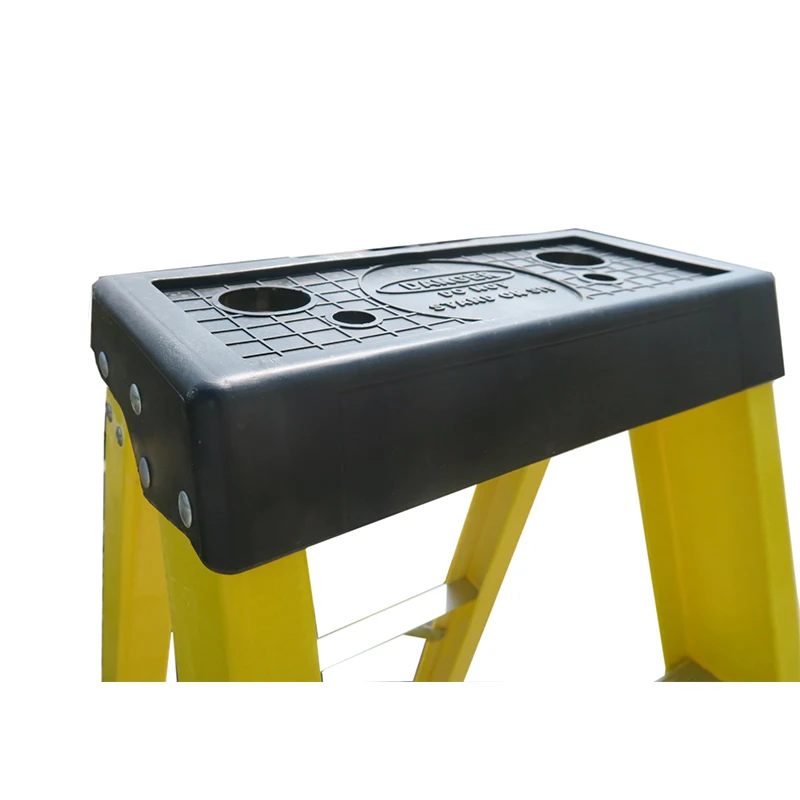 High strength a type fiberglass insulated step ladder